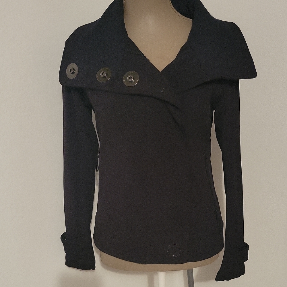 Lululemon Women's Black Jacket